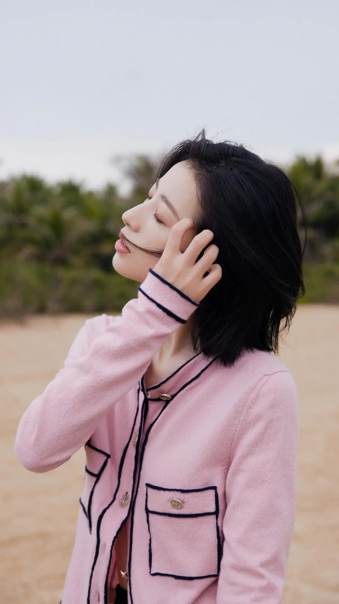 高冷与温柔并存的女人