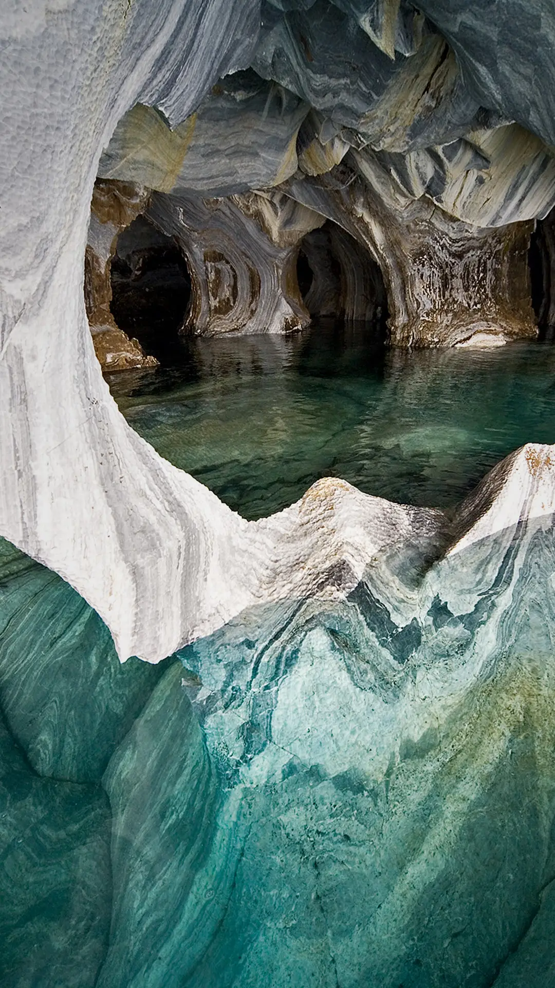 世界各地奇趣的洞穴