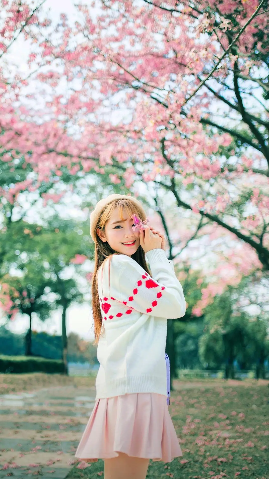 “无可限量”的生肖女